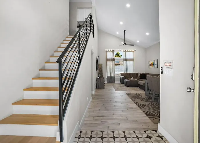 Holiday home Modern Oasis W/ Pool Near Spring Training Peoria