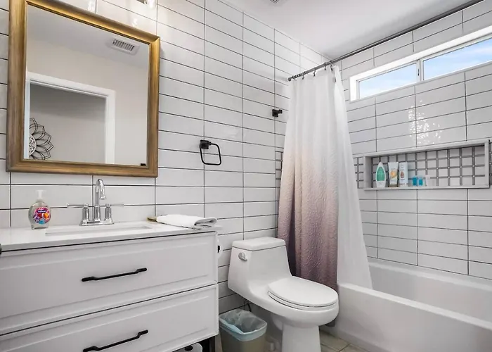 Holiday home Modern Oasis W/ Pool Near Spring Training Peoria