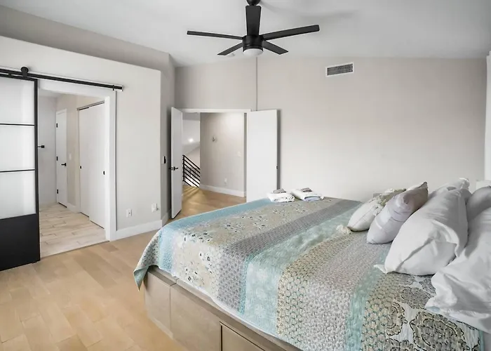 Modern Oasis W/ Pool Near Spring Training *